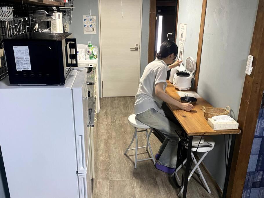 Apartment Layover 一軒家貸し切り物件 大阪と京都と神戸にアクセス抜群 *